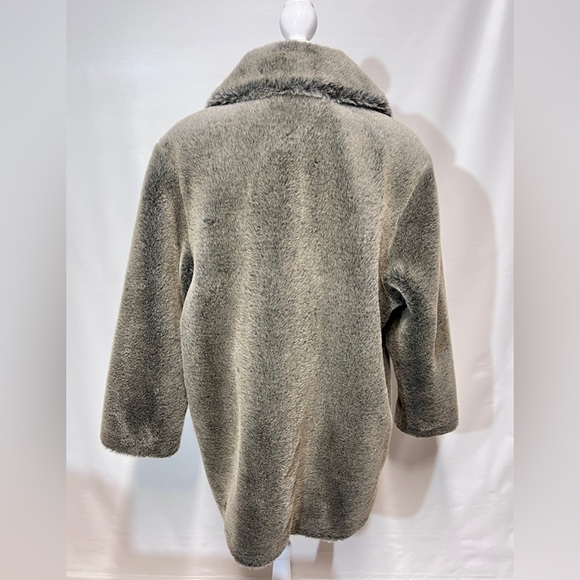 BERNARDO Taupe‎ faux fur Teddy jacket size L. - Picture 9 of 15